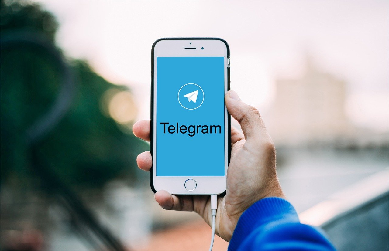 Reasons to use Bot for Telegram